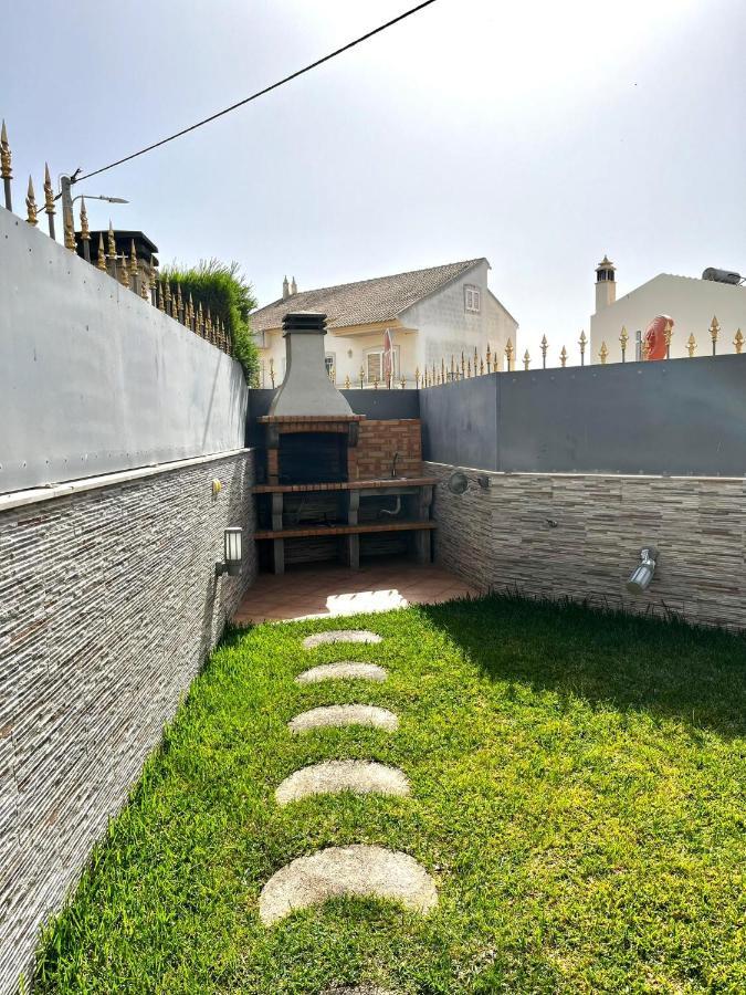 Funtastic Villa With Pool Αλμπουφέιρα Εξωτερικό φωτογραφία